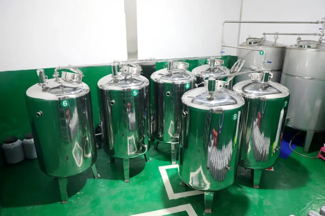 破繭化蝶!麗江油橄欖龍頭企業(yè)16年實現種產銷一體化_久顧橄欖油